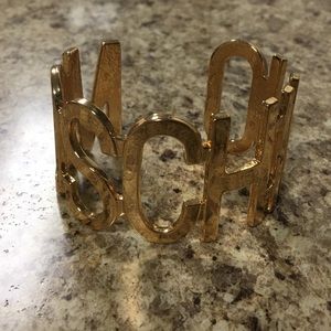 •LOW PRICE• $450 RETAIL RARE MOSCHINO BRACELET